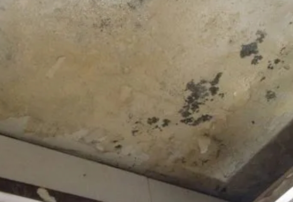 宜秀阳台漏水维修公司分享下宜秀卫生间渗水维修需要注意哪些问题。